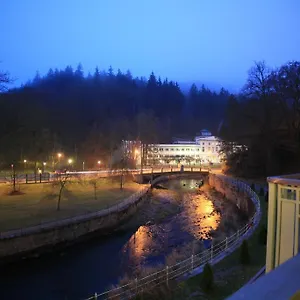Slunecni Lazne 3* Karlovy Vary