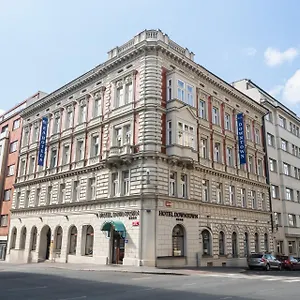 Ea Downtown Otel