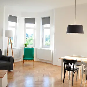 Apartmán Central-modern-apartment